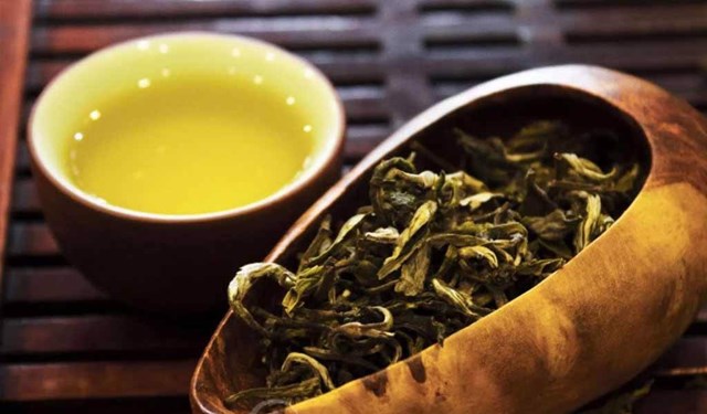 thưởng trà shan tuyết