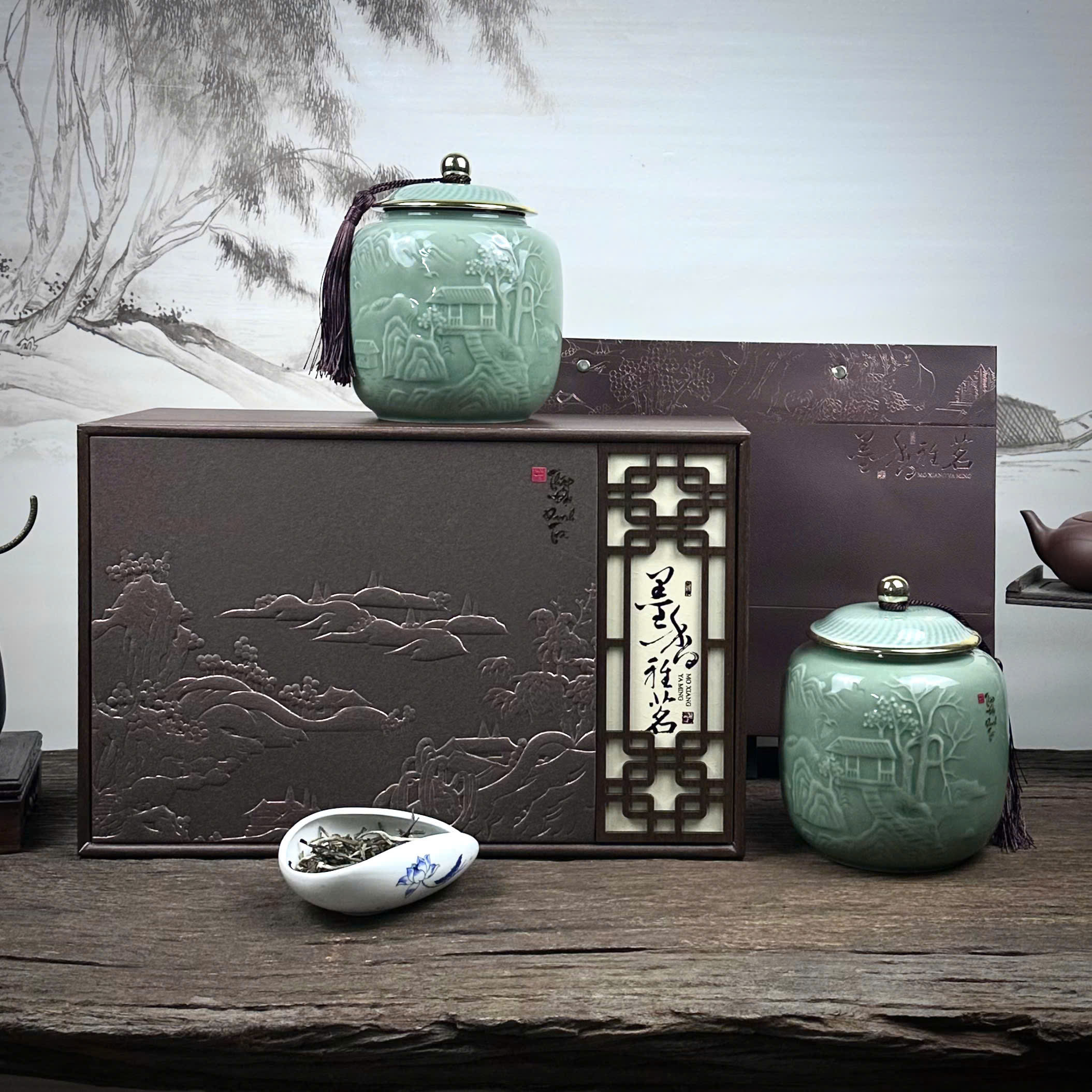Hộp quà tặng Trà Đại Tuyết Shan cổ thụ sang trọng cho doanh nghiệp - Thập Đại Danh Trà Quà Tết cao cấp, Quà Tết doanh nghiệp, Trà Shan Tuyết cổ thụ, Trà Đại Tuyết Shan.